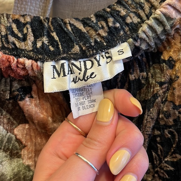 Vintage 90s Velvet Floral Wide Leg Pants - Picture 5 of 5